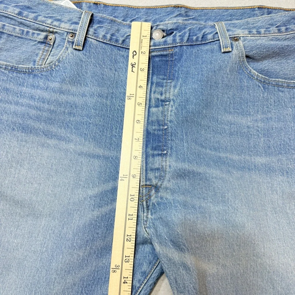 Levis 501 Original Fit Jeans Straight Leg Button‎ Fly 100% Cotton Blue Black